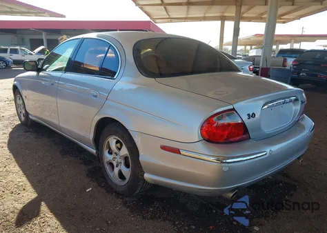 2002 Jaguar S-Type 3.0L V6 from USA, damaged, VIN SAJDA01N02FM22151